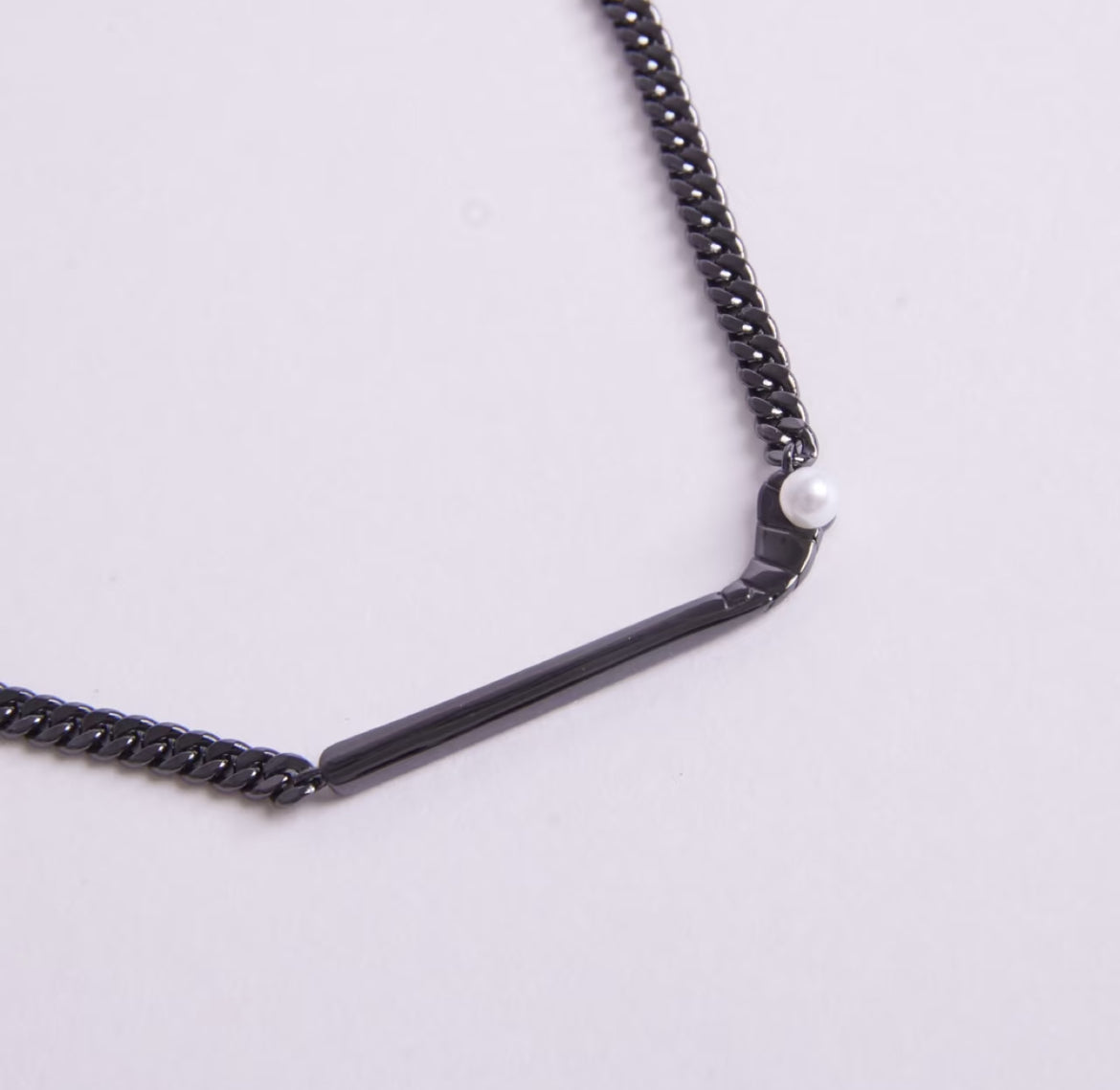 KHAOS "Ice Hockey" Pearl Necklace – S925 Sterling Silver with Natural Freshwater Pearl